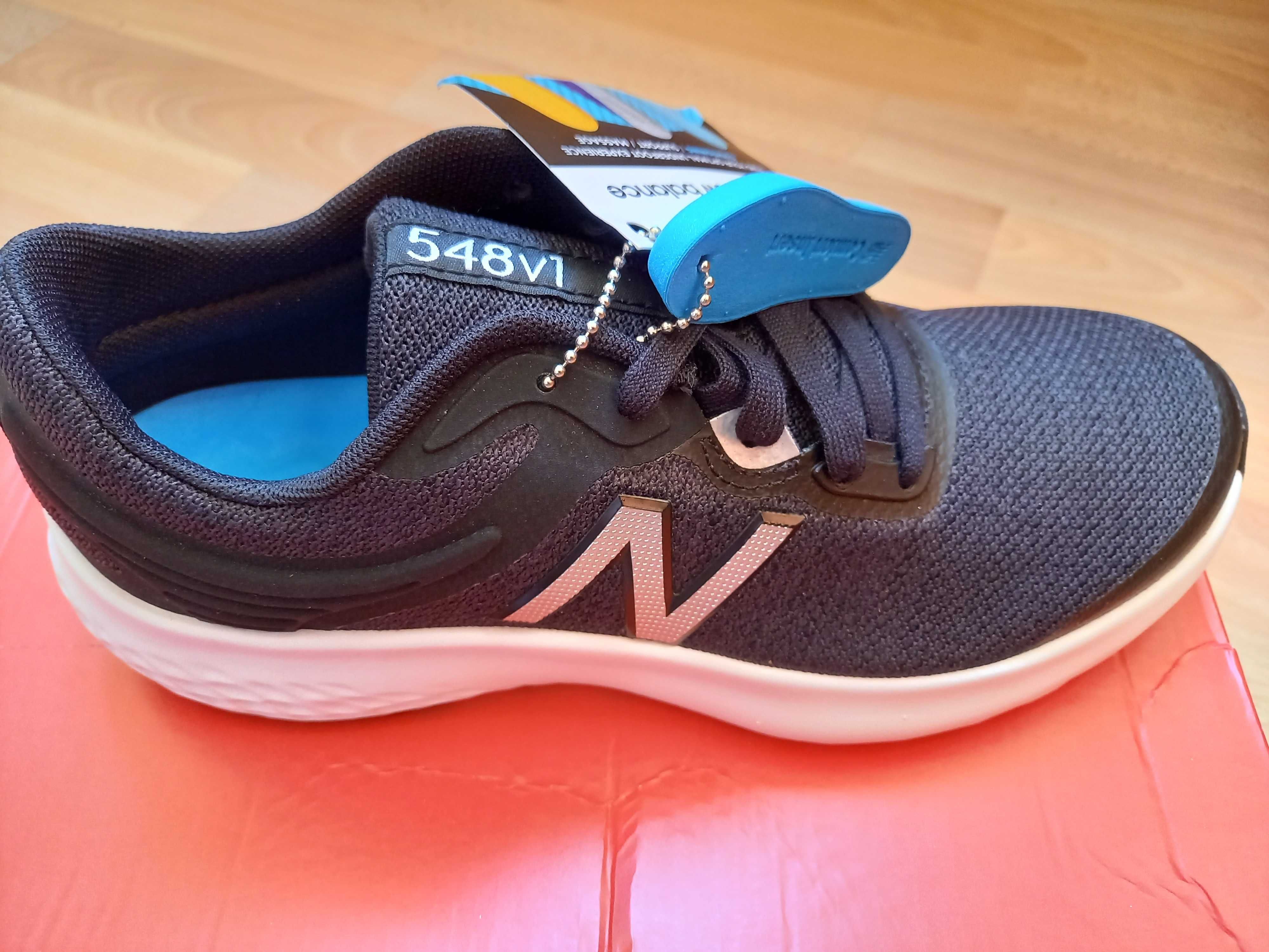 Кроссовки женские New Balance женские 38 р.