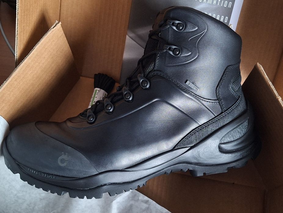 Botas estilo militar tamanho 42 - novas