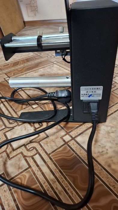 Автоматический диспенсер для наклеивания этикеток