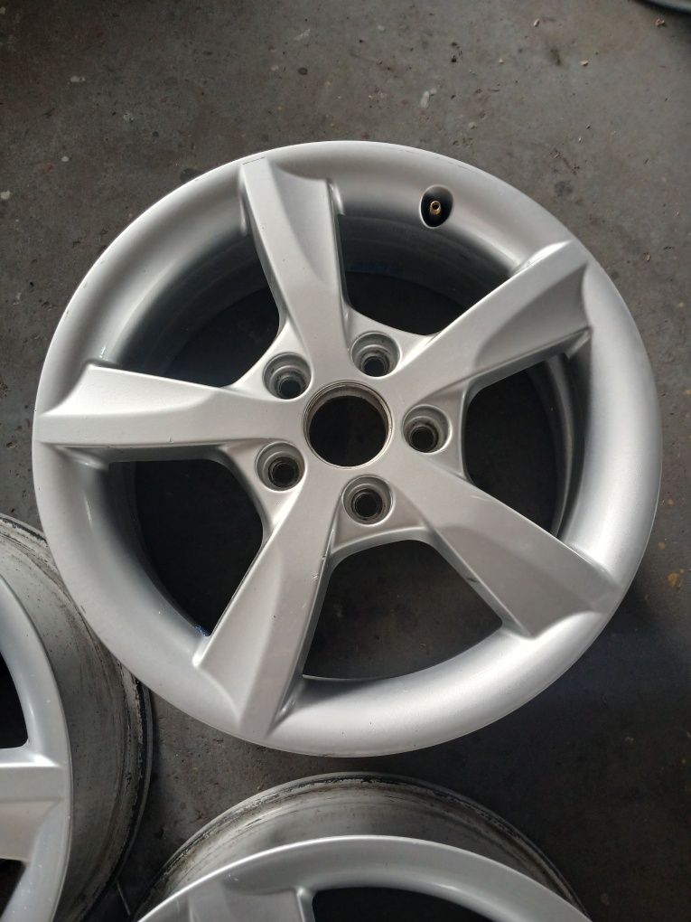 Felga felgi aluminiowe Audi 5x112 6j16 et 48 ORYG 8V0 jedna sztuka!