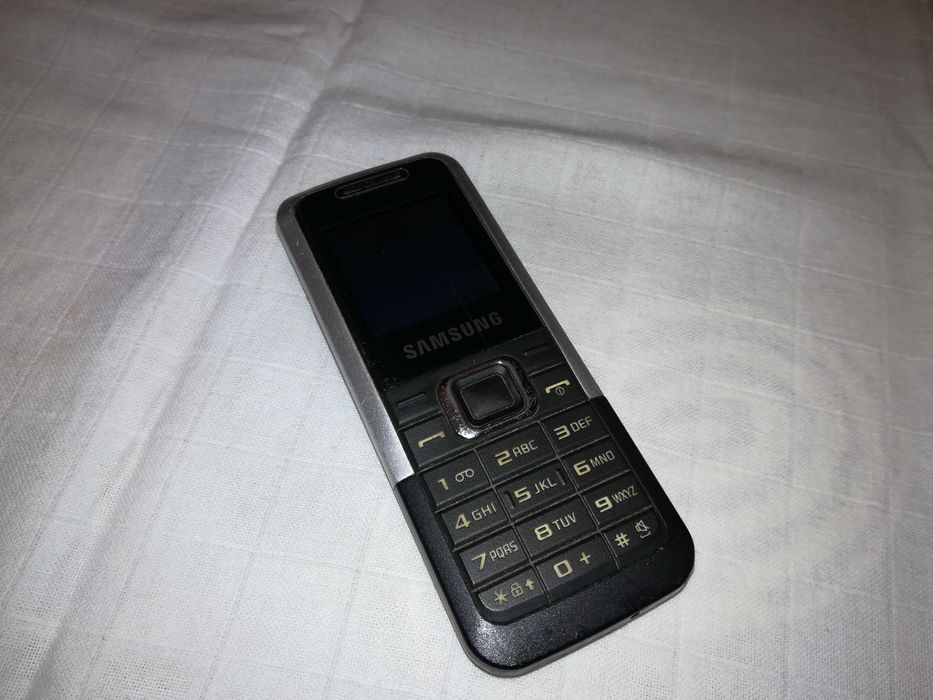 samsung e1120 (vodafone)