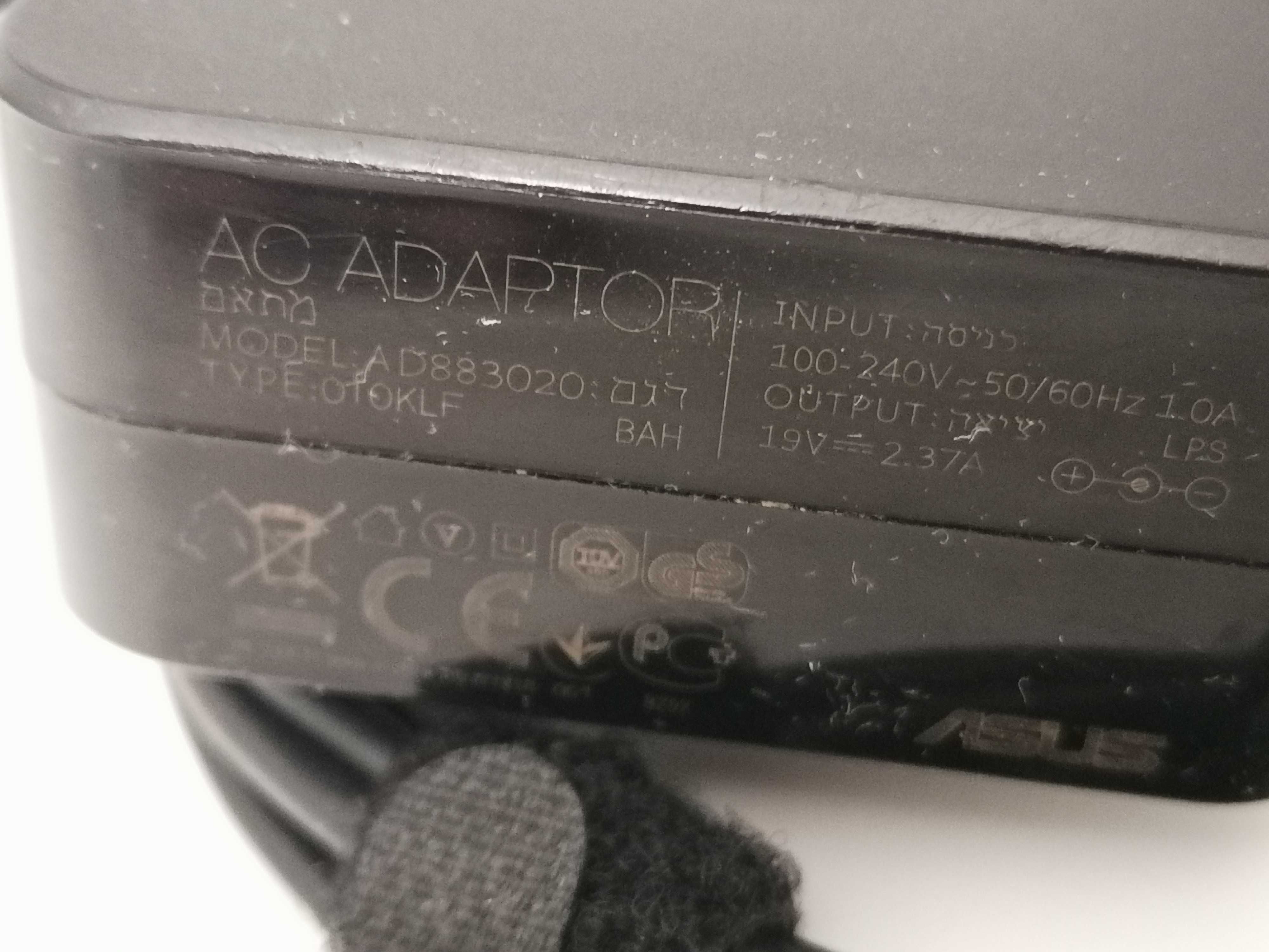 Адаптер Asus AD883020, Type 010KLF (19V, 2.37A, 45 Watt)