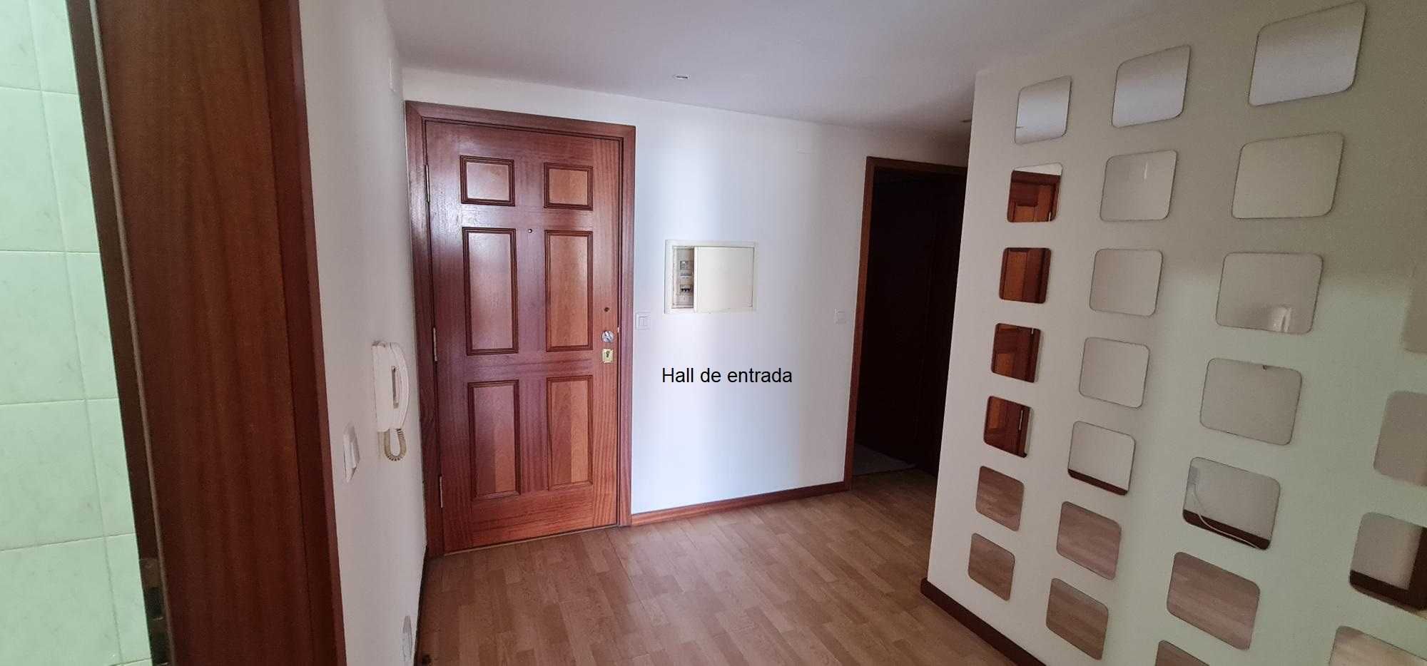 Arrenda-se apartamento T3