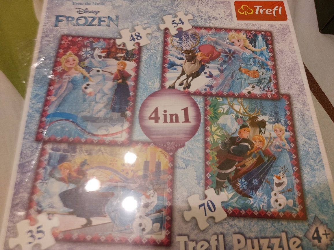 Puzzle Frozen 4 in 1 nowe