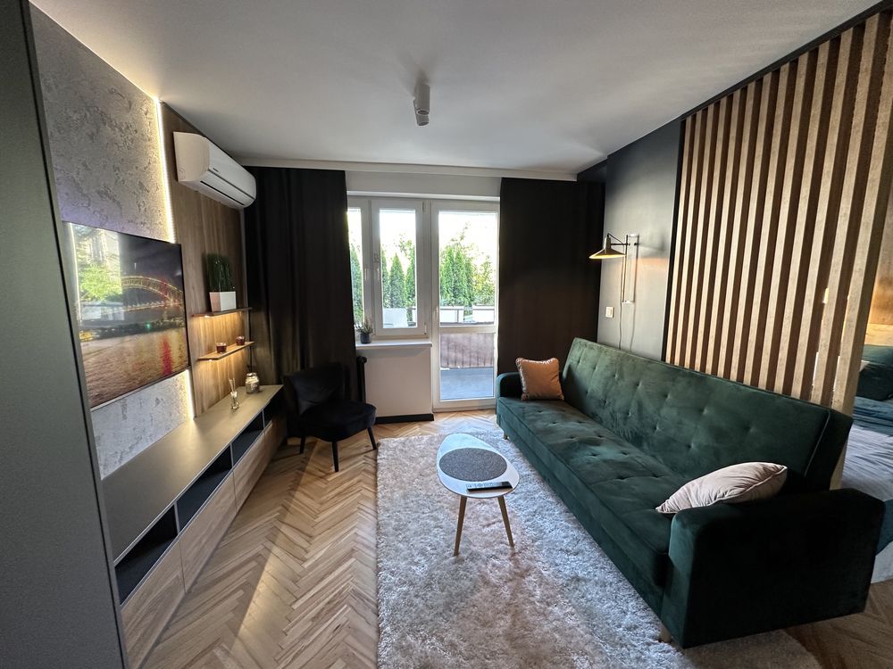 Apartament przy Parku, Centrum || Klimatyzacja, Parking, targi ||