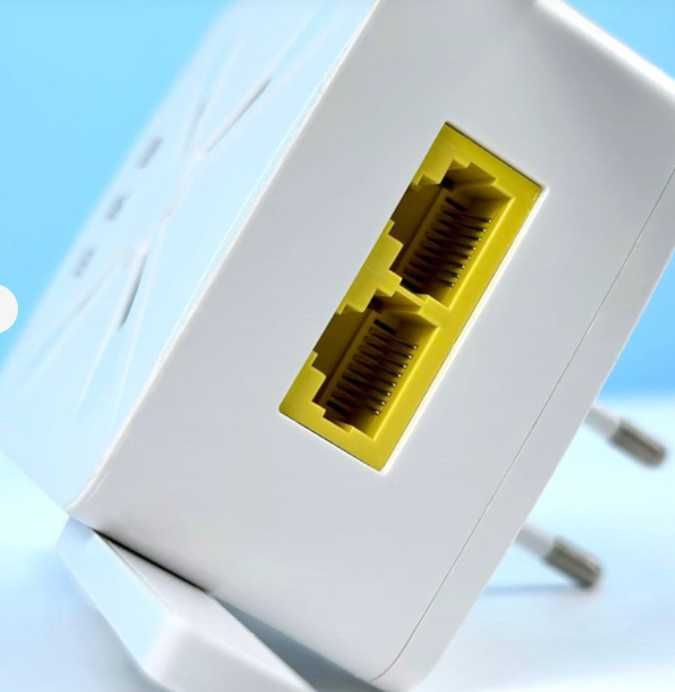 Wzmacniacz WiFi BL-RE12101 Dual 2.4, 5Ghz polska wtyczka 230V