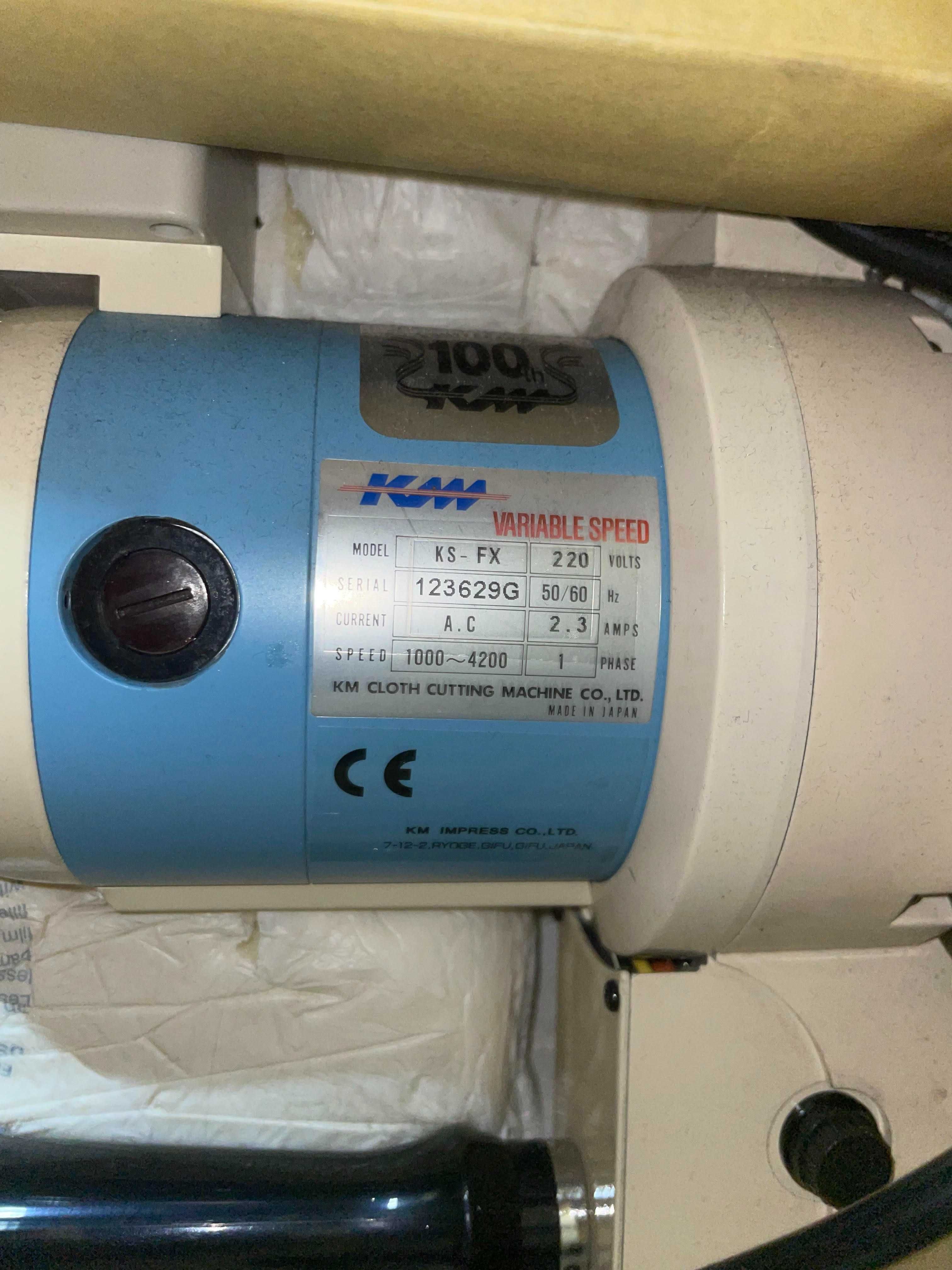 Nóż ręczny KM 100th KS-FC – do cięcia tkanin, 220V