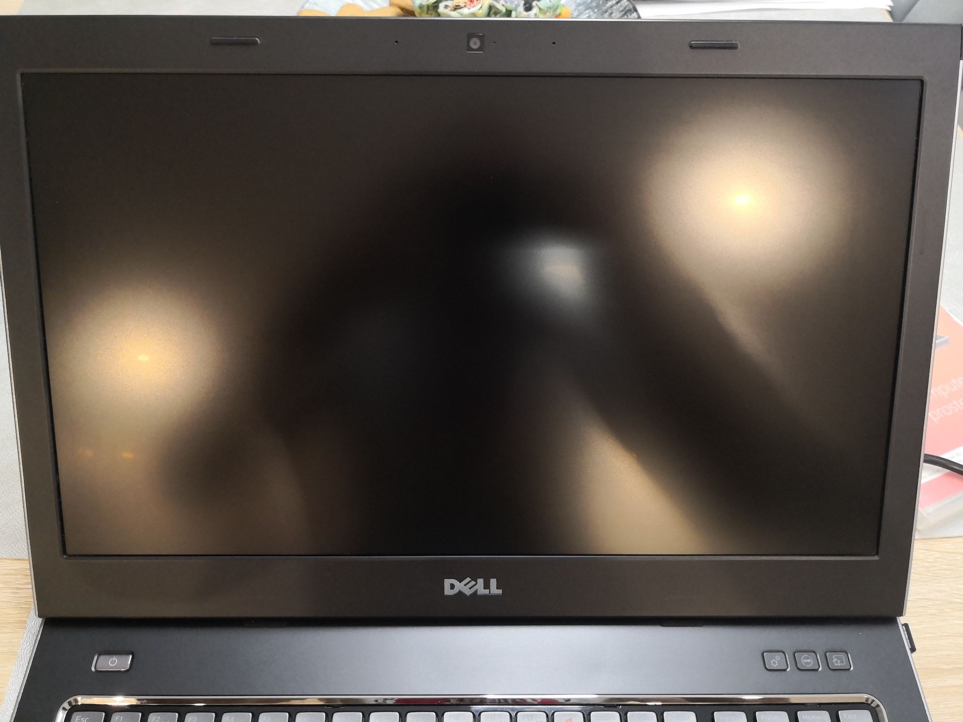 DELL VOSTRO 3750 i7, 750GB, 4GB RAM, 64 bit, 17,3 cala, Srebrny, TORBA