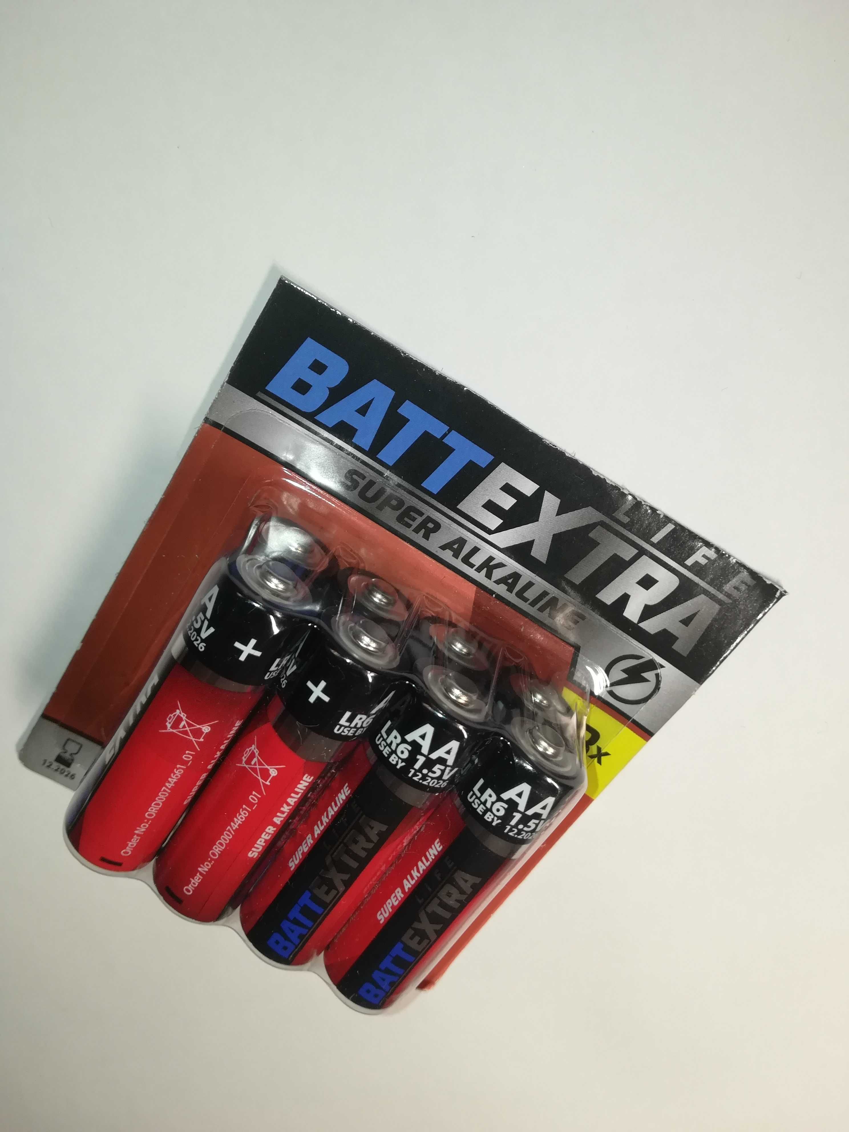 Батарейки лужні алкалайн 1 упаковка (8шт)