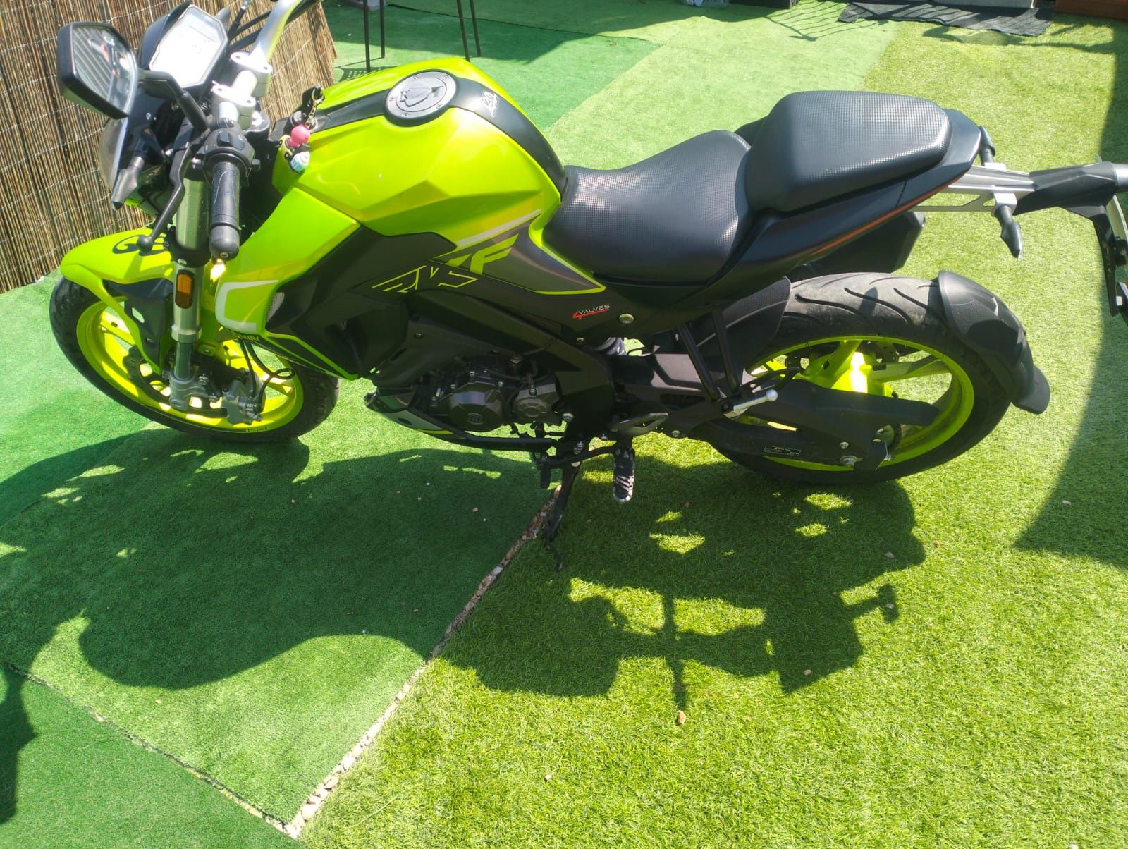 Moto para venda com nova