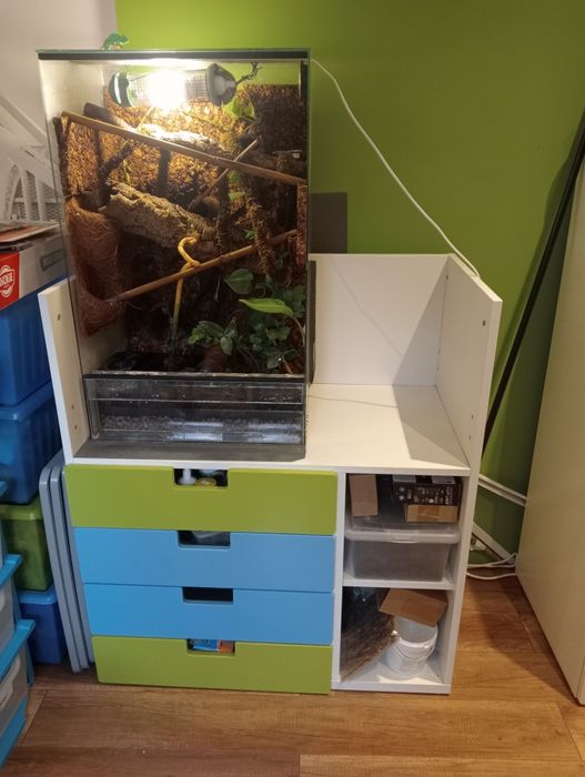 Szafka, komoda IKEA STUVA, dobra pod terrarium/akwarium. Przebierał.