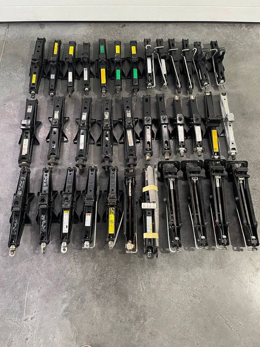 Домкрат VAG Крюк Компресор Audi VW Seat Skoda Porsche Scania Оригінал