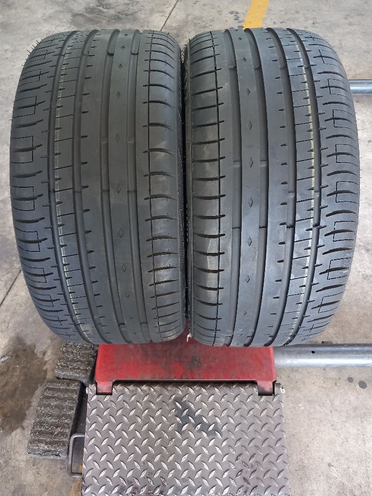 Pneus 255/35/19 Accelera 98% da totalidade do piso