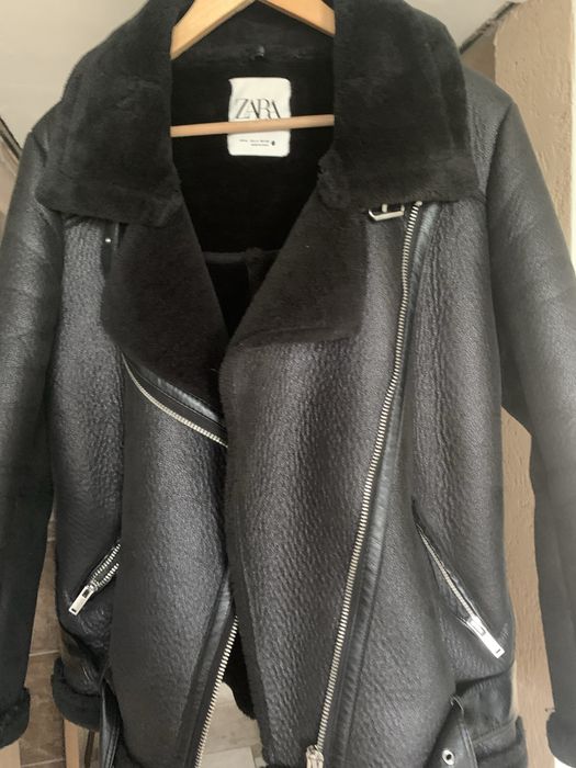 Трендова куртка Zara