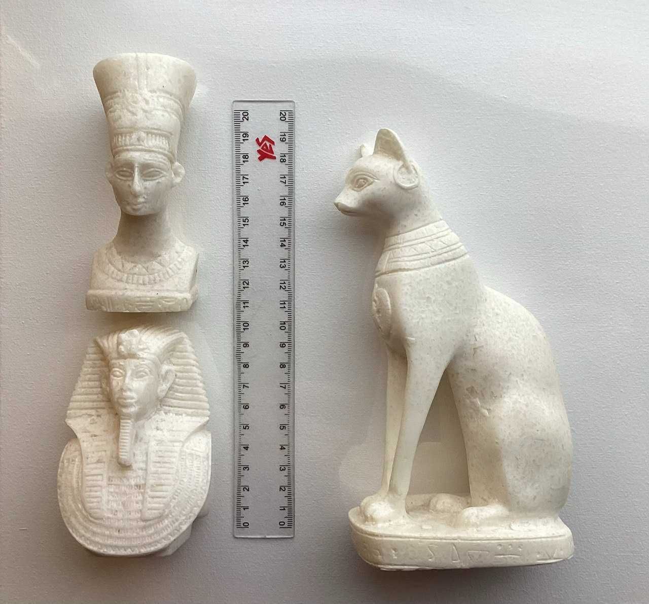 Кішка мармурова з Єгипту, маска фараона Тутанхамона та бюст Нефертіті