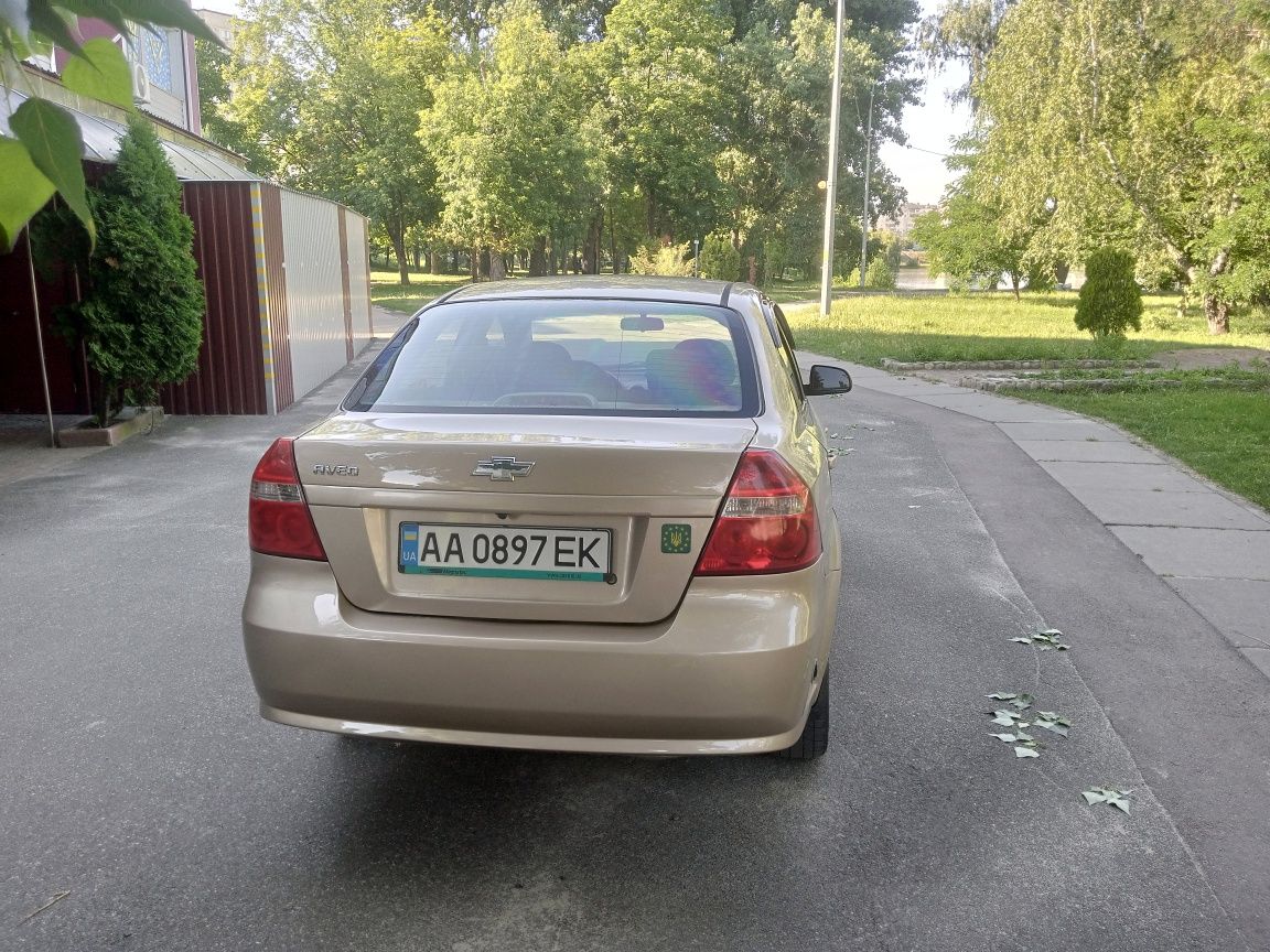 Авео в хорошем состоянии