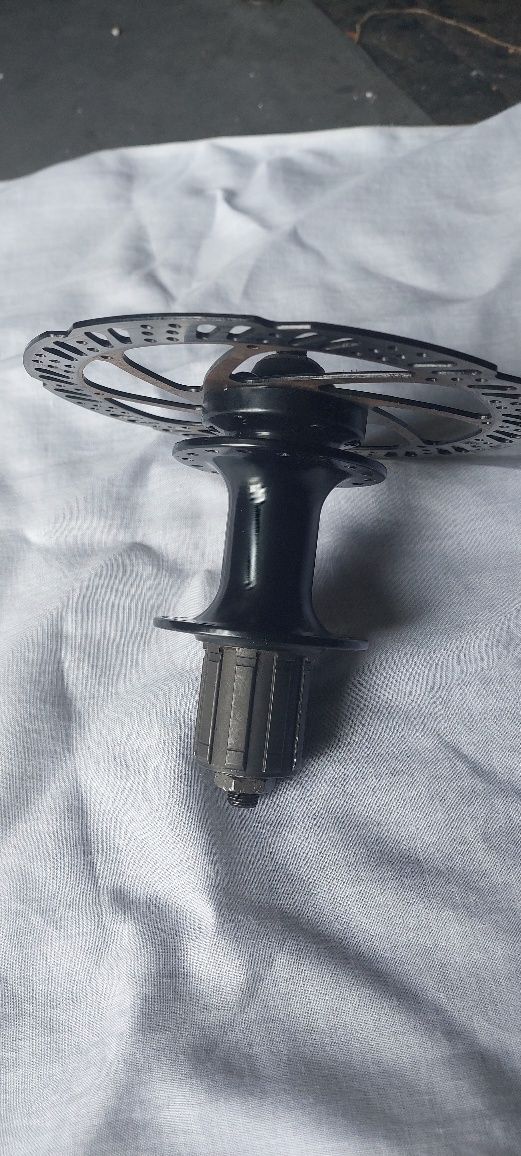 Cubo de roda completo