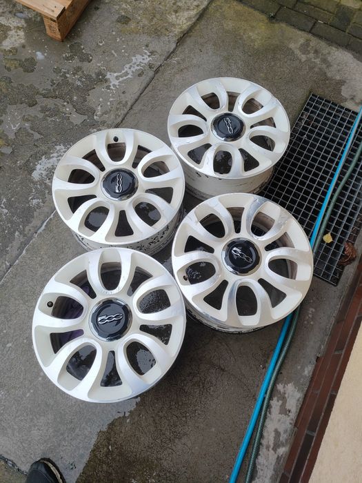 Fiat 500 L  17 cali 7Jx17h2 ET 41