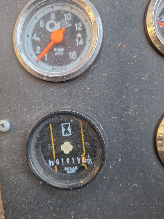 Комбайн Massey Ferguson 430 !