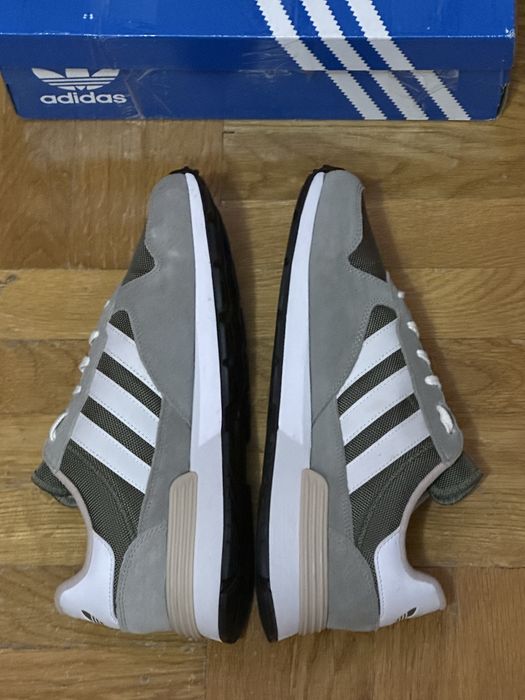 Кросівки Adidas TREZIOD 2