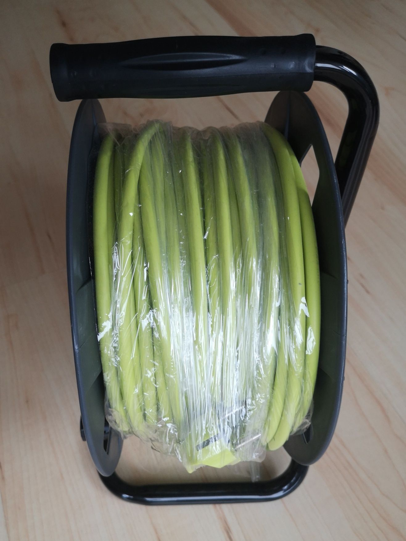 Przedłużacz bębnowy 40m 4gn  lemon duwi
