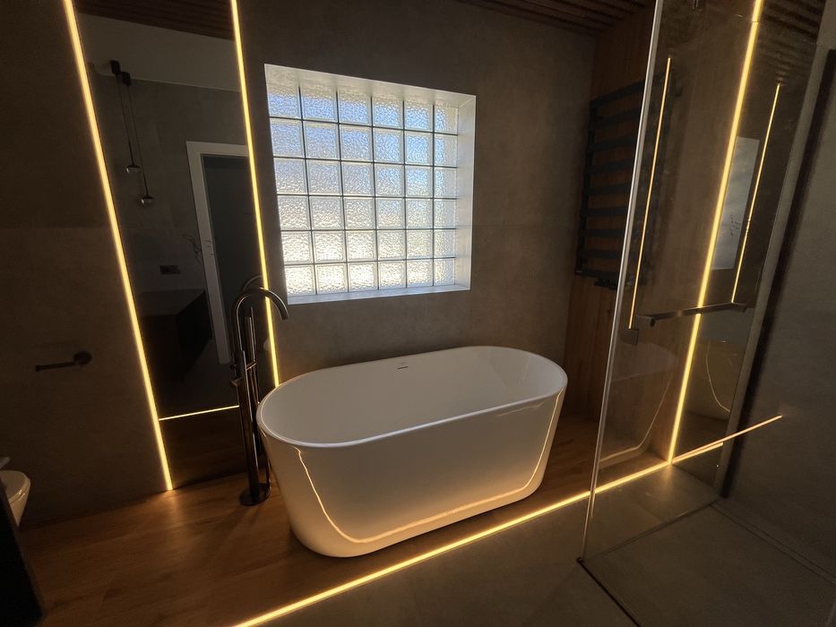 Łazienki – szpachlowanie,malowanie  i wykończenia wnętrz