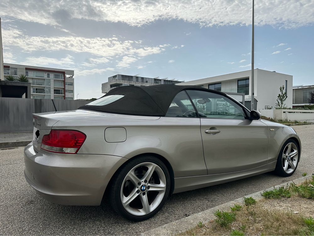 NACIONAL BMW 120d Cabrio automático  — 114.000 km