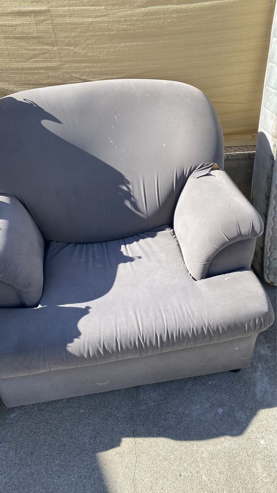 Sofas usados 2025