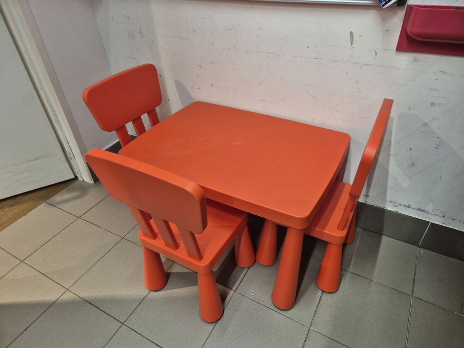Zestaw Ikea mammut stolik + 3 krzesła