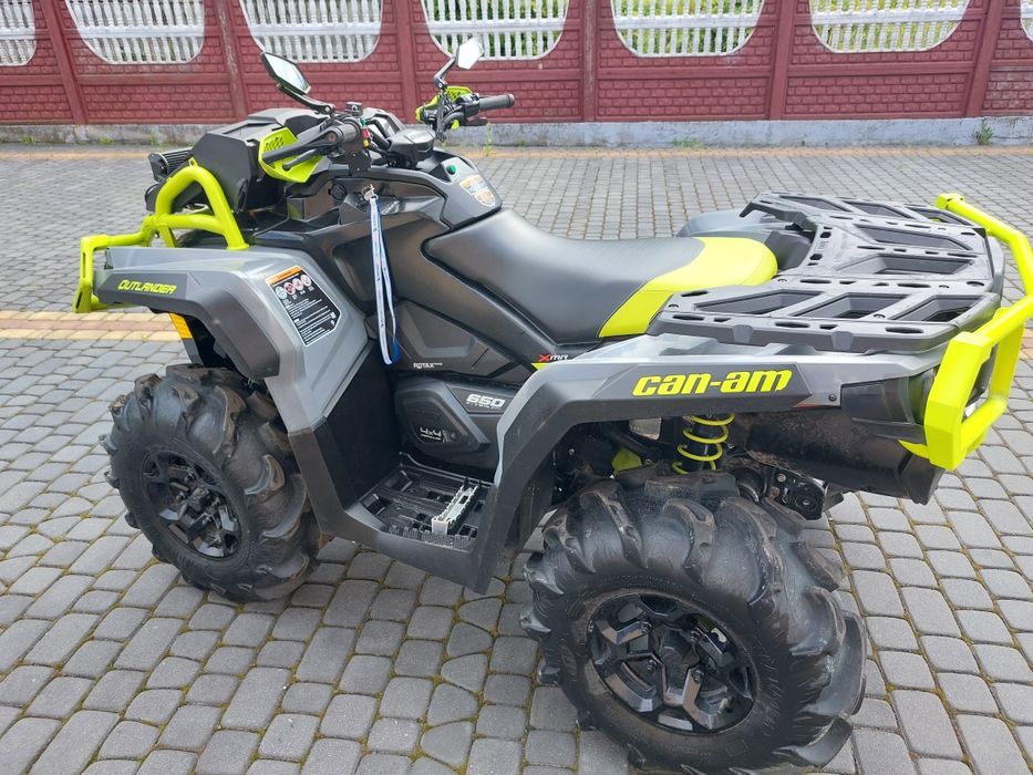 Quad CAN-AM Outlander 650 XMR