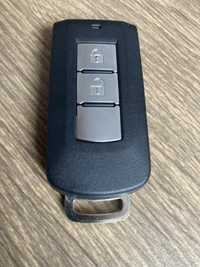 Ключ Mitsubishi Oulender XL новий.