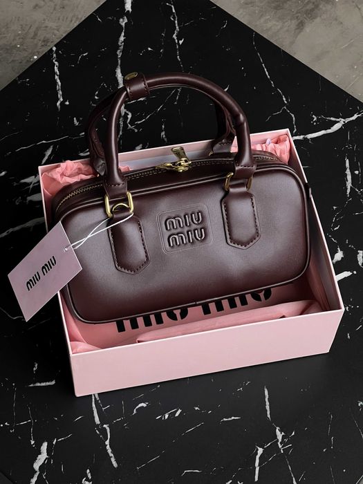 Женская сумка Miu Miu Arcadie Leather Bag Premium черный Миу Миу