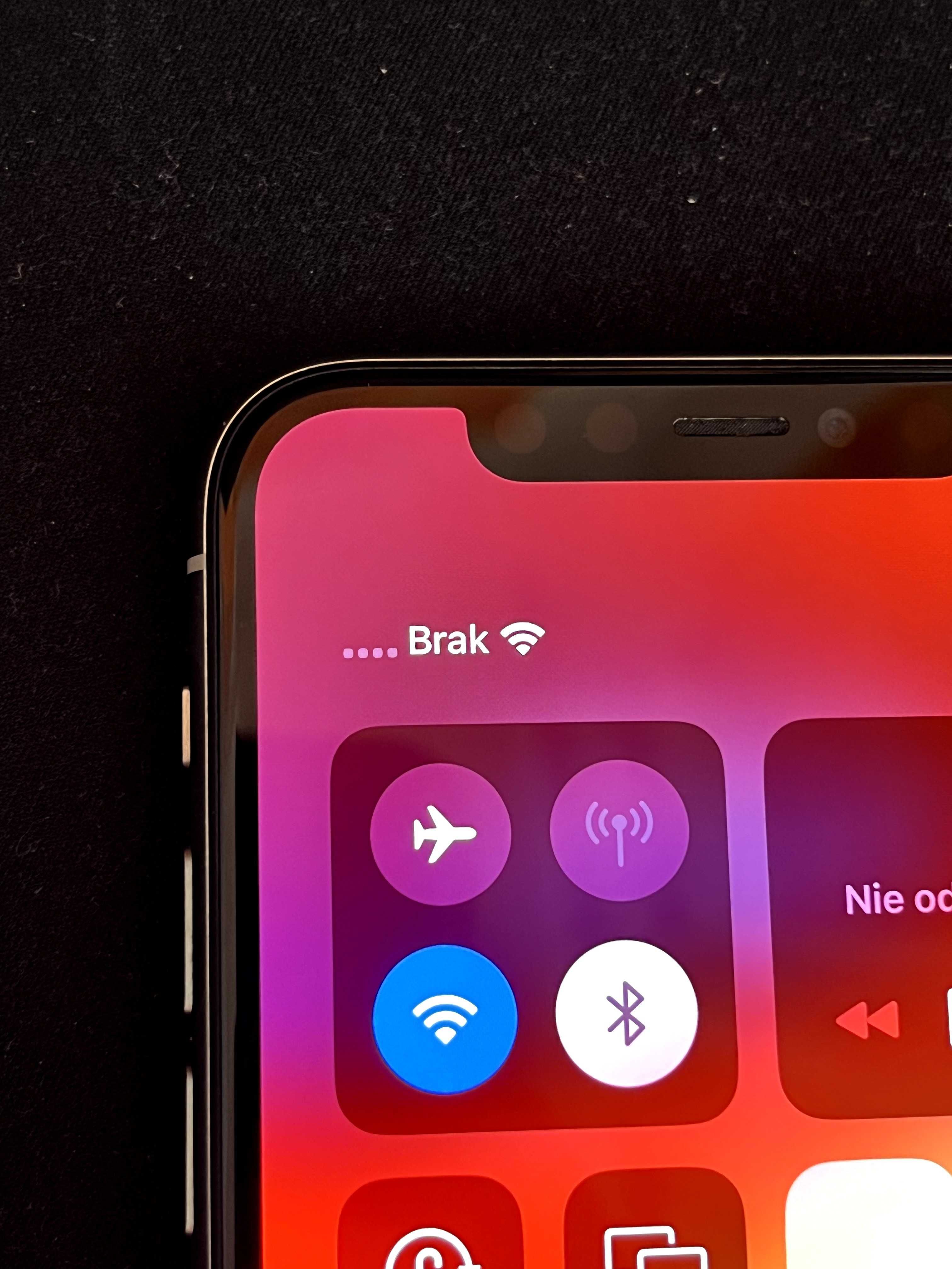 iPhone 11 pro (brak sieci)