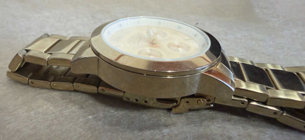 Relógio ONE Watch Company