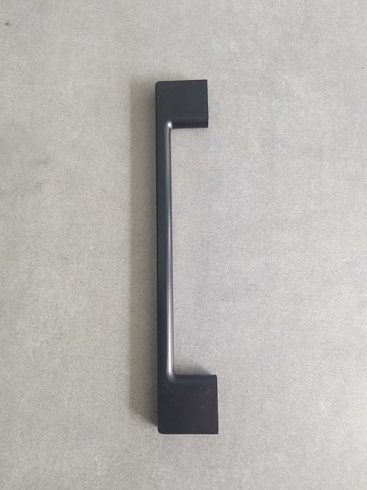 Metalowy uchwyt meblowy - komplet