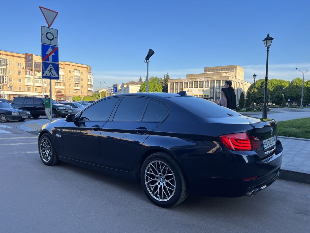 Продам BMW 5 3.0d