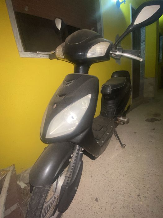 scooter  s/ matricula e s/ documentos