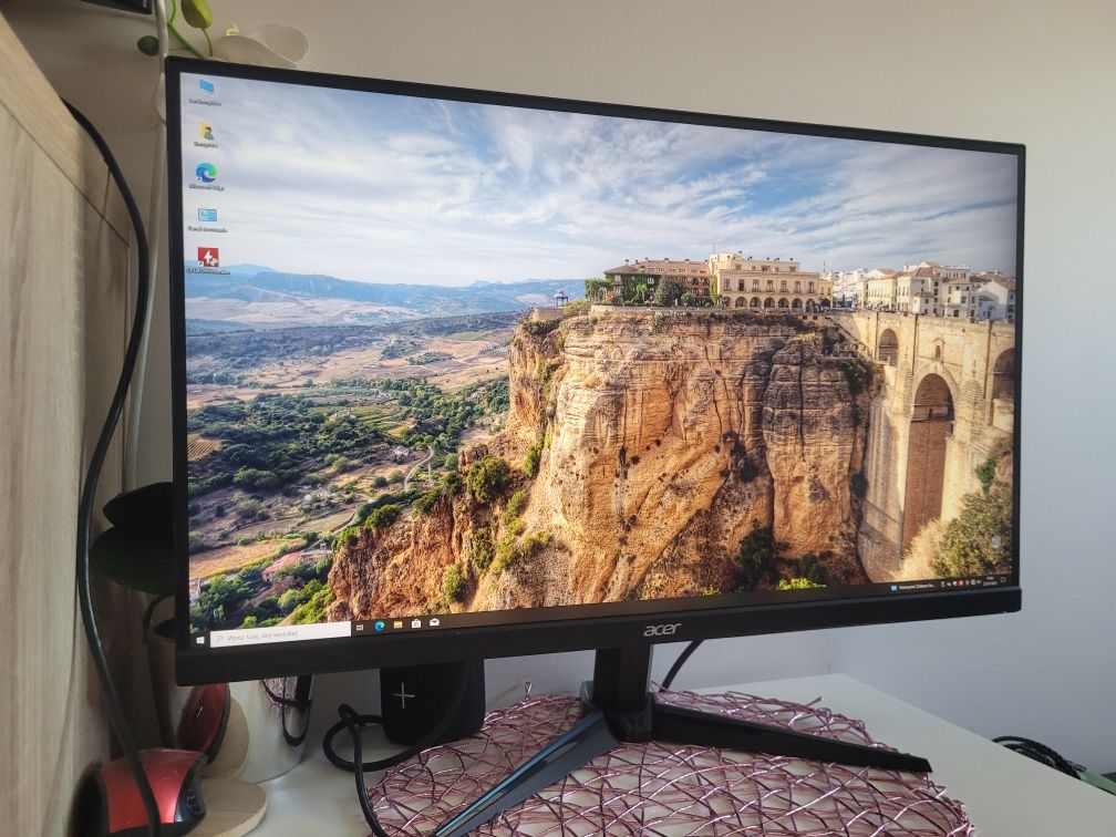 Monitor Acer VG270U P – 27” QHD 144Hz, idealny do gamingu i pracy
