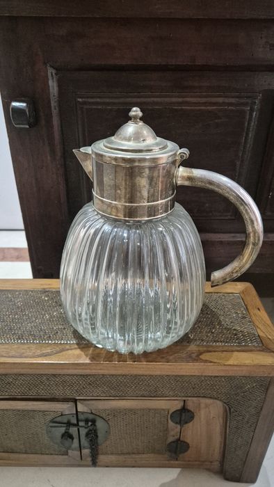 Jarro cristal e casquinha