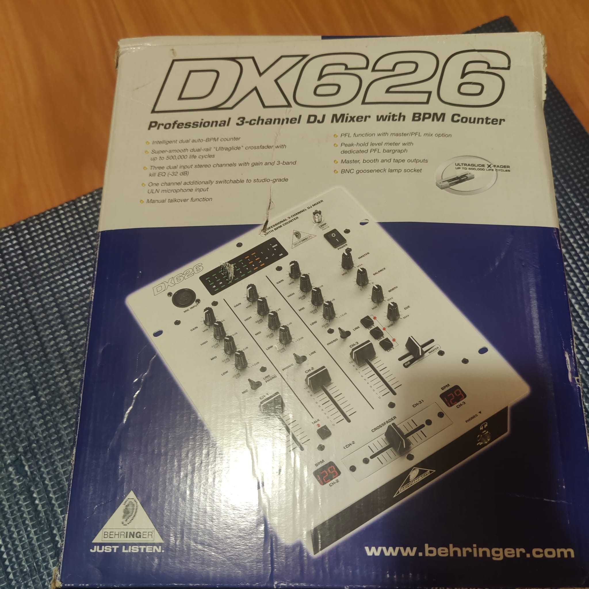 Mesa mistura Behringer DX626