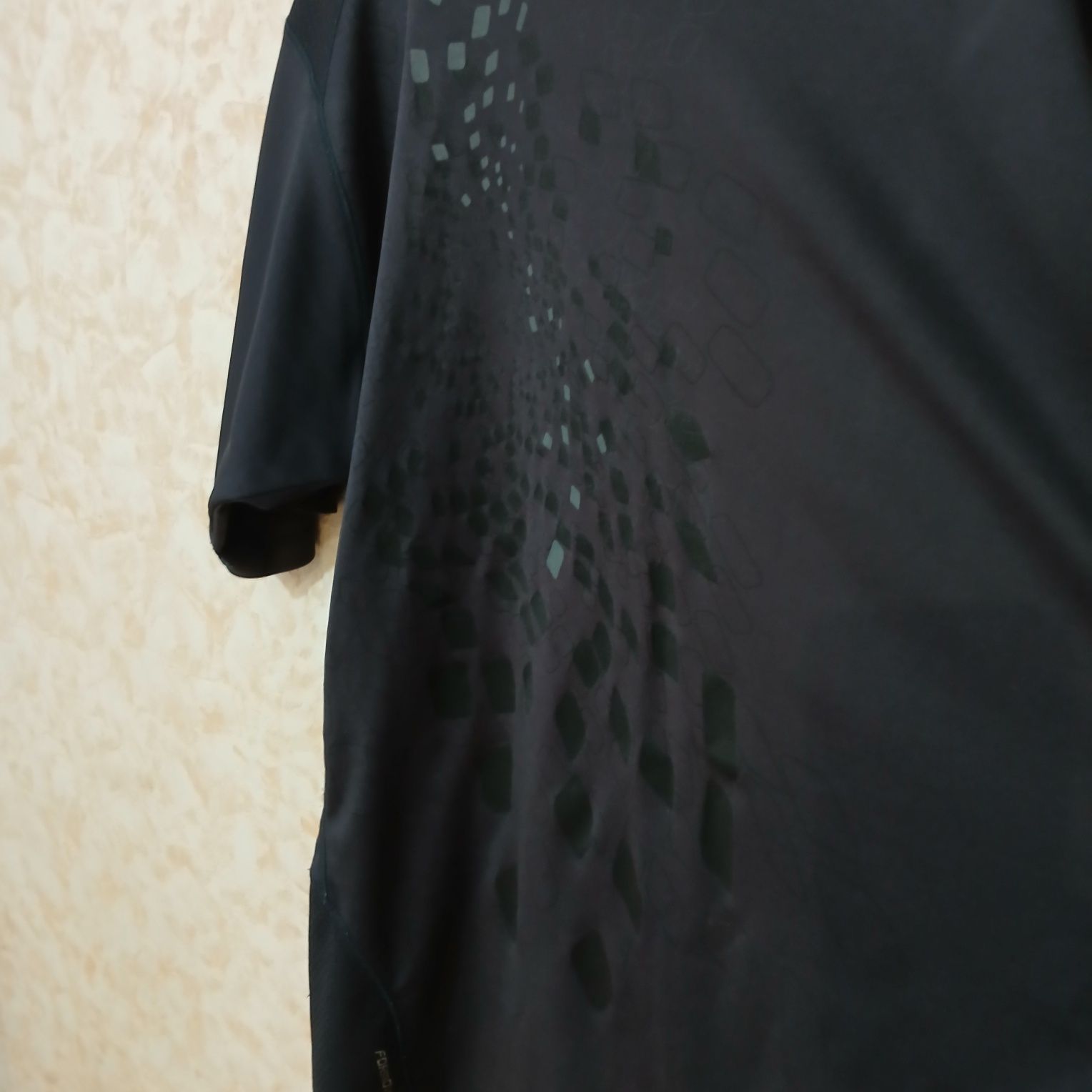 Adidas Climacool футболка спортивна. Р-р L - XL. Оригінал!