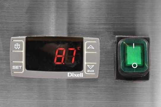 Szafa chłodnicza 1-drzwiowa 600 l ze stali nierdzewnej Yato 05215