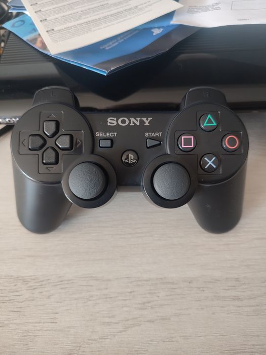 Konsola Ps3 PlayStation 3 idealna znikomo używana JAK NOWA