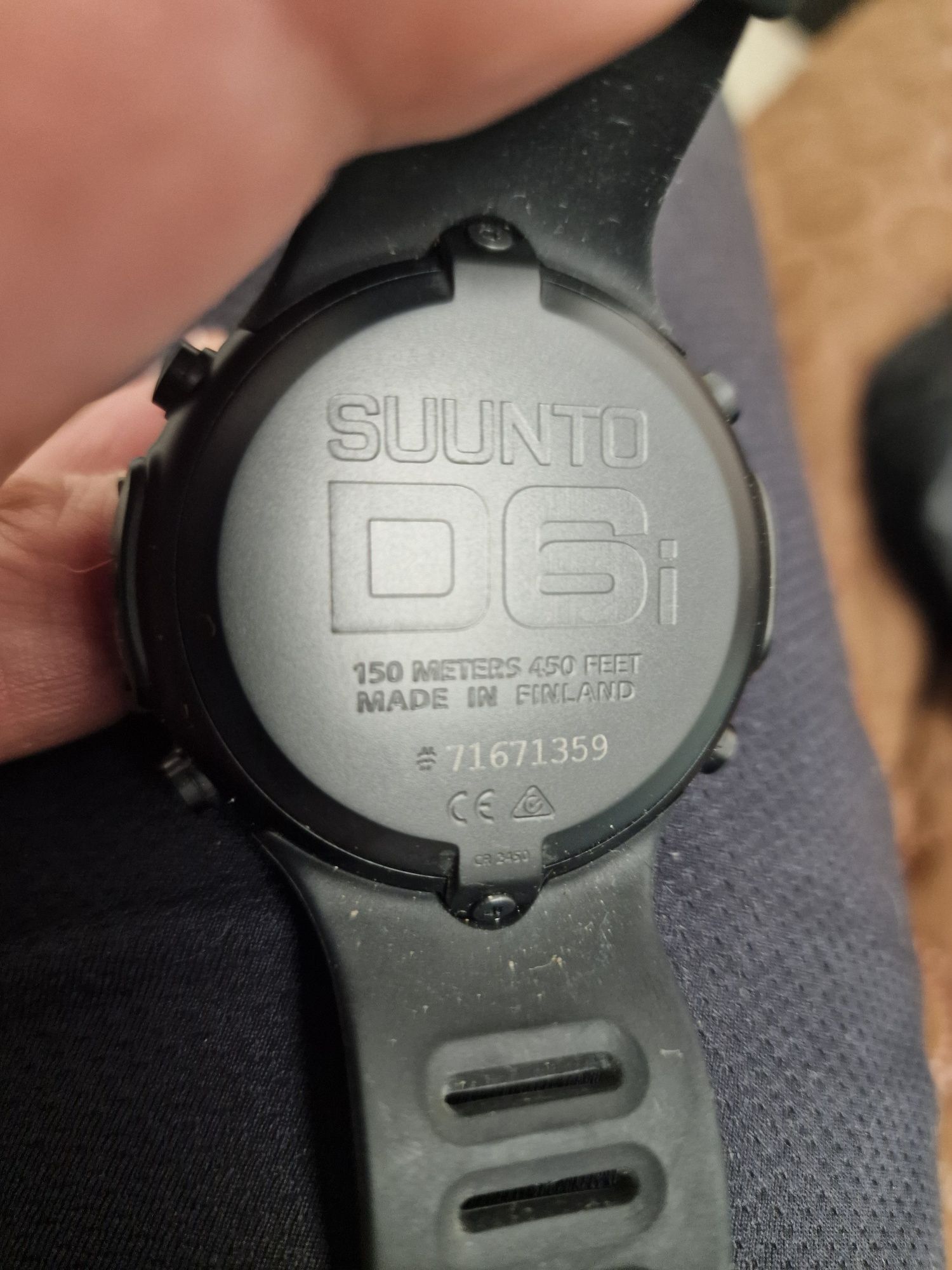 Vende equipamento de mergulho impecável