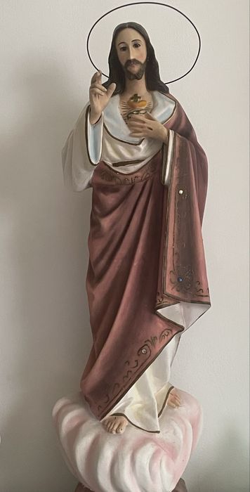 Estatuas de Cristo e da Virgem