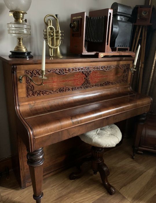 Pianino z 1830 r.