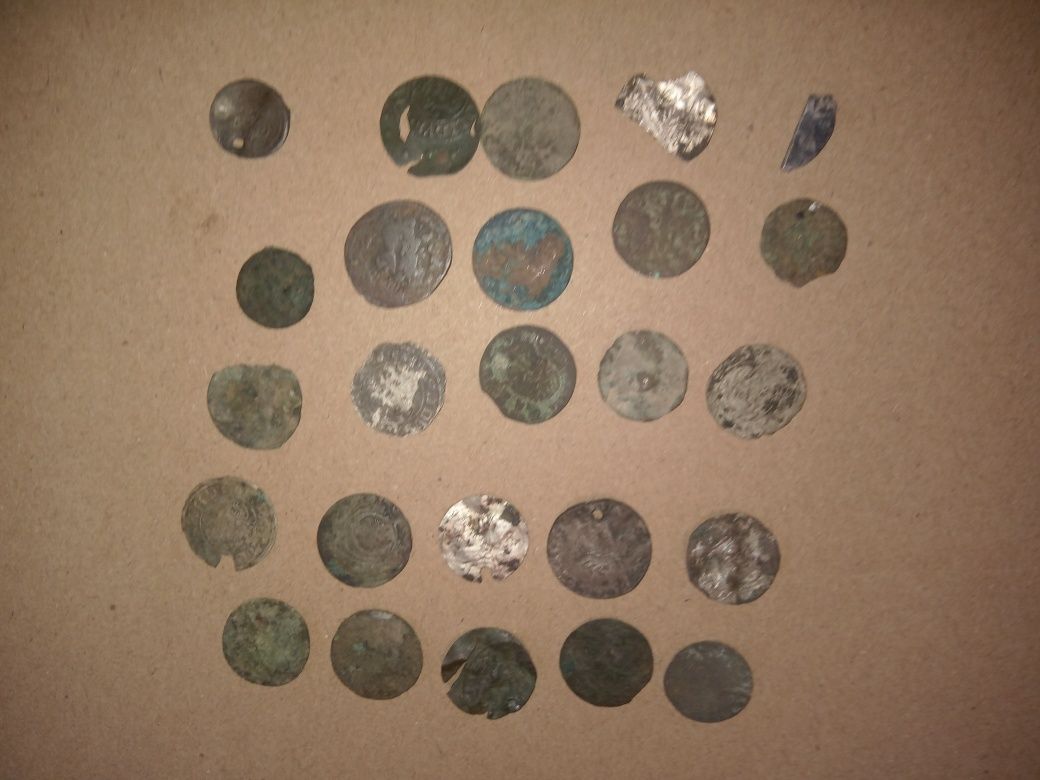 Срібні монети Римської Імперії та срібні польські середньовічні монети
