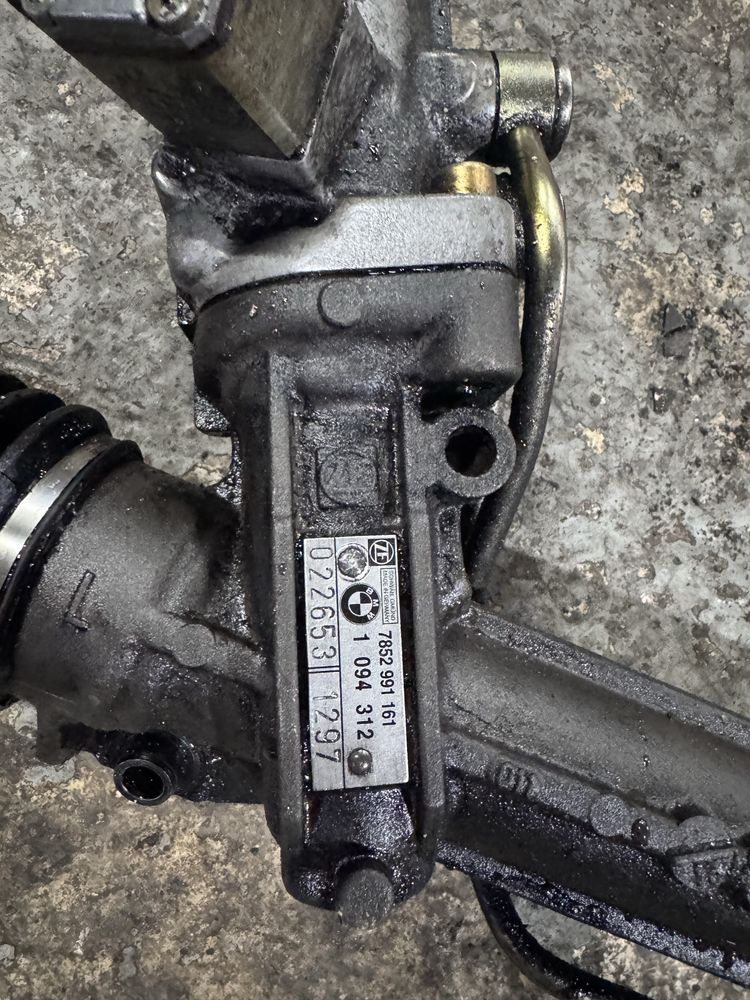Caixa de direccao servotronic bmw E39 520/525/530/540