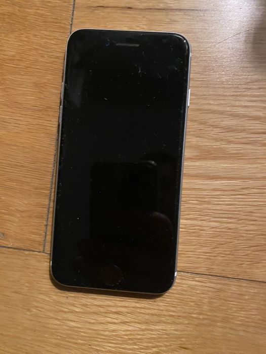 Iphone Branco SE 64Gb