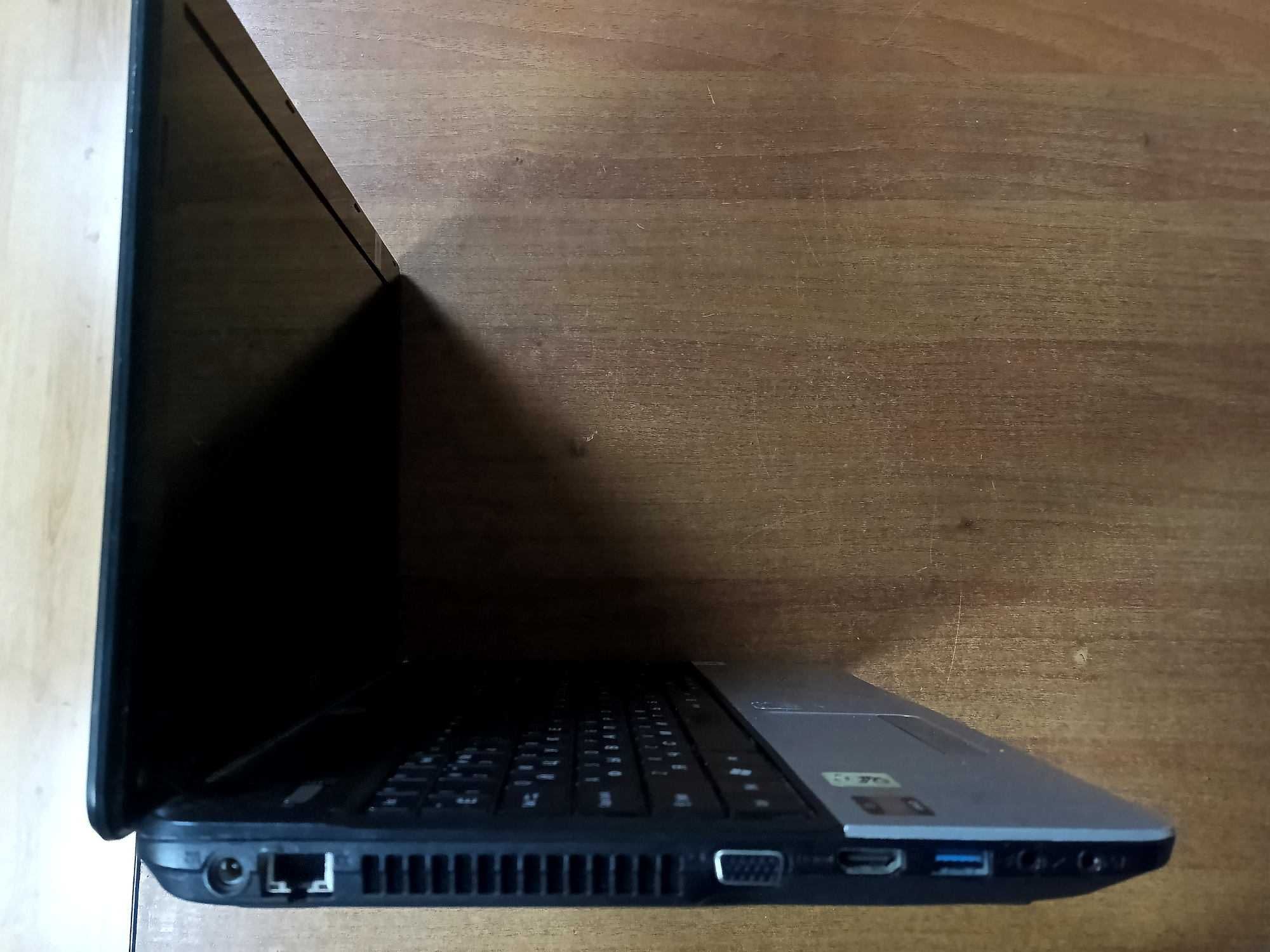 Ноутбук 15.6" Acer Aspire E1-521-1120G32Mnks Black+Silver